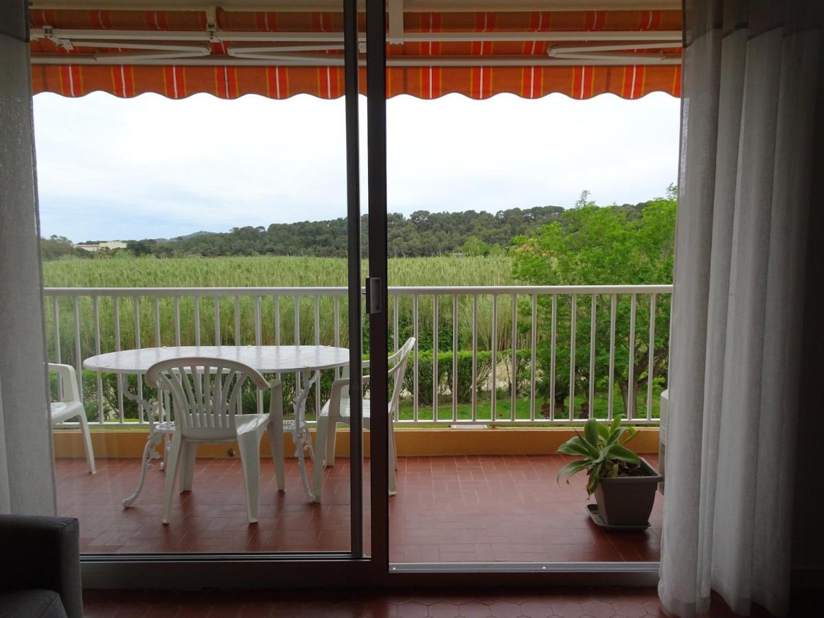 T3 150 M De La Plage, Climatisation, Piscine Et Parking Privatif - Le Lavandou Kültér fotó